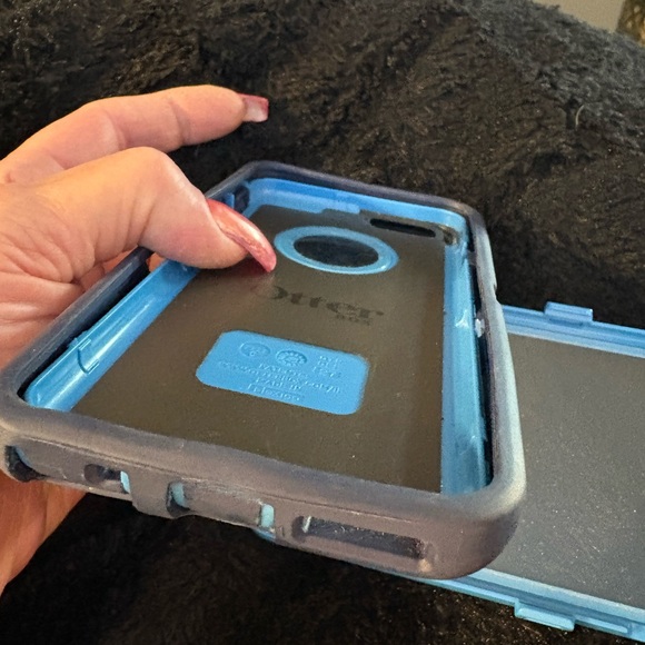 OtterBox Defender Blue. Series Case for iPhone SE (2020), - Picture 8 of 12